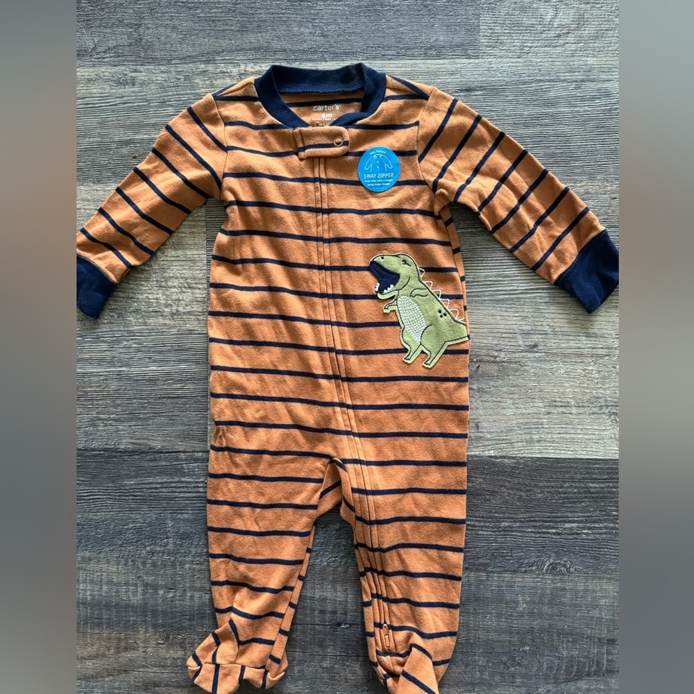 5 for $20 ✨ New Carter's Striped Dinosaur Pajama PJs Footie Sleeper Baby Boy 6